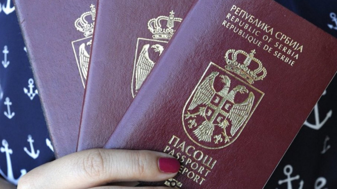 AKO ISTEKNE PRED PUT: Kako izvaditi pasoš u "MINUT DO 12"