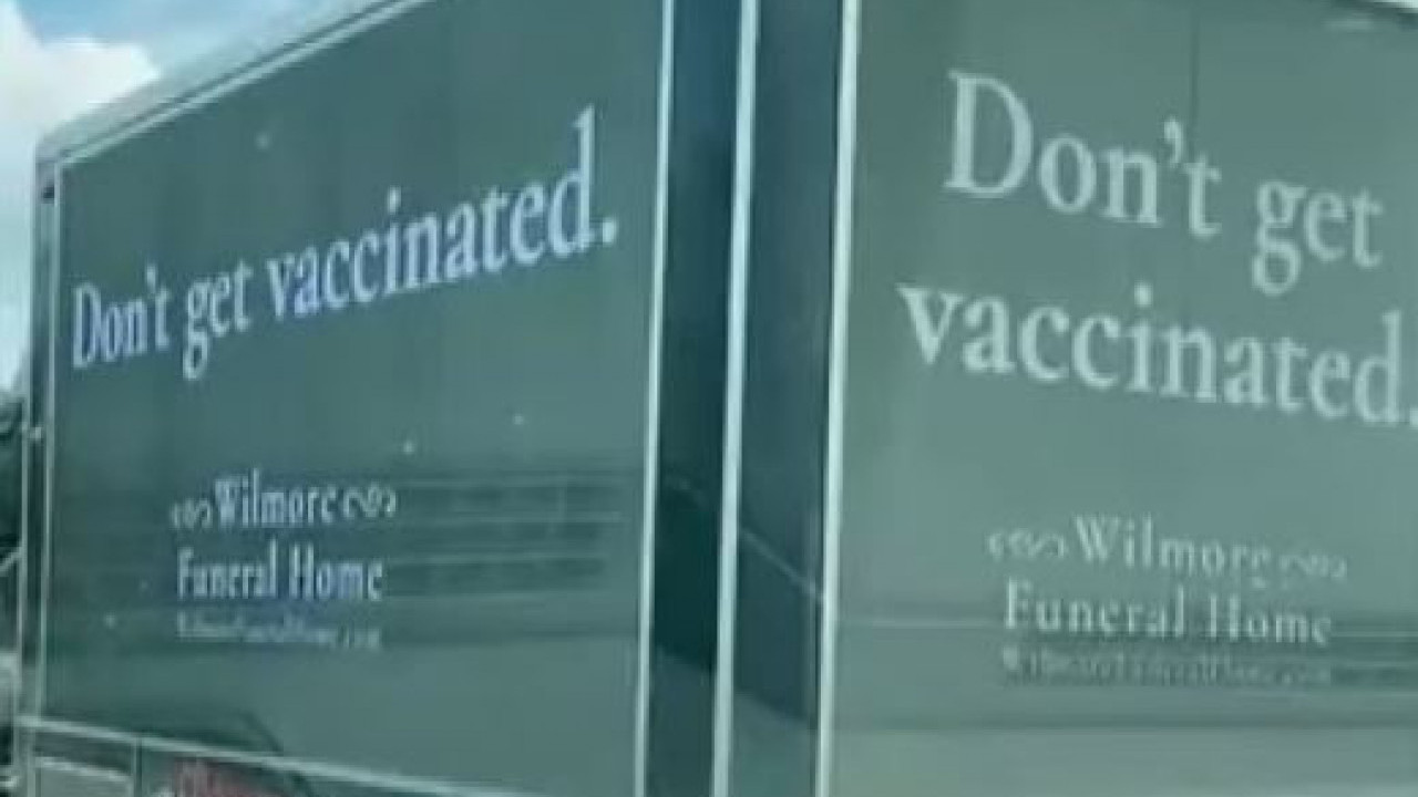 BIZARNA ŠALA POGREBNOG PREDUZEĆA: "Nemojte da se vakcinišete"