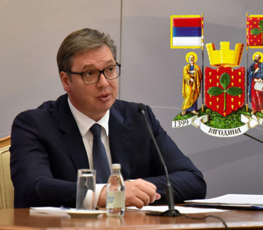 PRIZNANJE PREDSEDNIKU: Vučić počasni građanin Jagodine