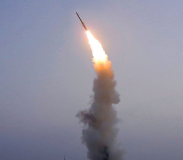 SEUL: Raketa Pjongjanga pala u vode Japana