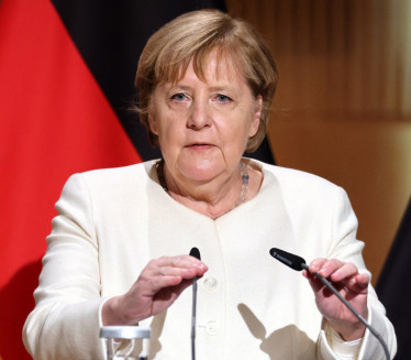 30.000 УМРЛО: Меркелова признала највећу корона-грешку