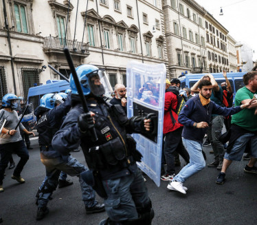 DEMONSTRACIJE U ITALIJI: Šteta je milionska