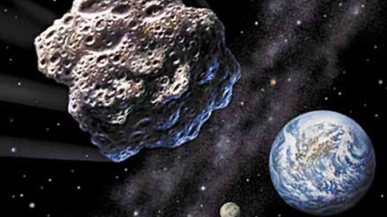 "НЕМОЈ ДА ГЛЕДАШ ГОРЕ": Астероид заобишао земљу
