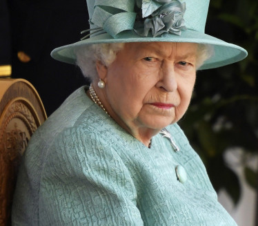 Да ли омиљена унука краљице Елизабете узима место Харију?