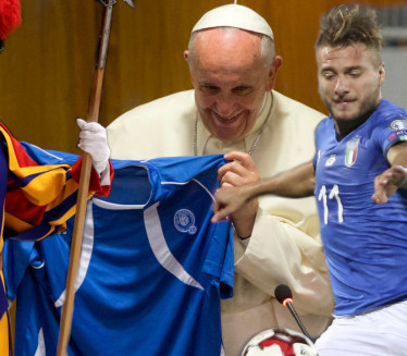 NESVAKIDAŠNJA UTAKMICA: Vatikan organizuje fudbalski meč
