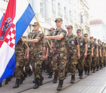 КАПЕТАН ПАО НА ТЕСТУ: Хрватску војску дрмају скандали