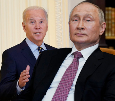 ПОЧИЊЕ ДИЈАЛОГ: Путин и Бајден започели видео позив
