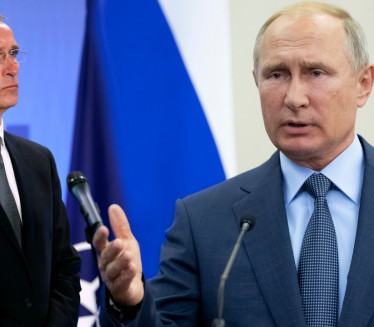STOLTENBERG UPLAŠEN: Rusija deluje kao da preti