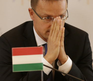 Sijarto: Mađarska neće podržati sankcije Dodiku