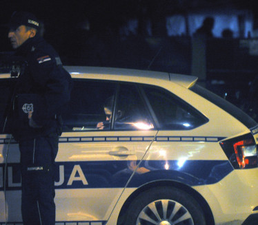 МРТАВ МУШКАРАЦ ИСПРЕД ПУМПЕ: Полиција врши увиђај у Лесковцу