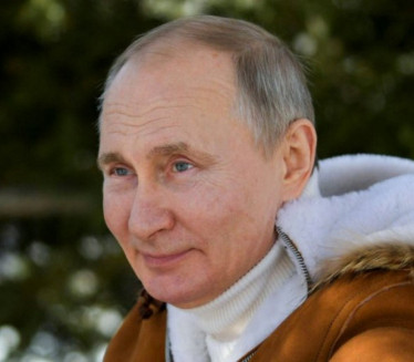 Владимир Путин честитао Божић свим православцима