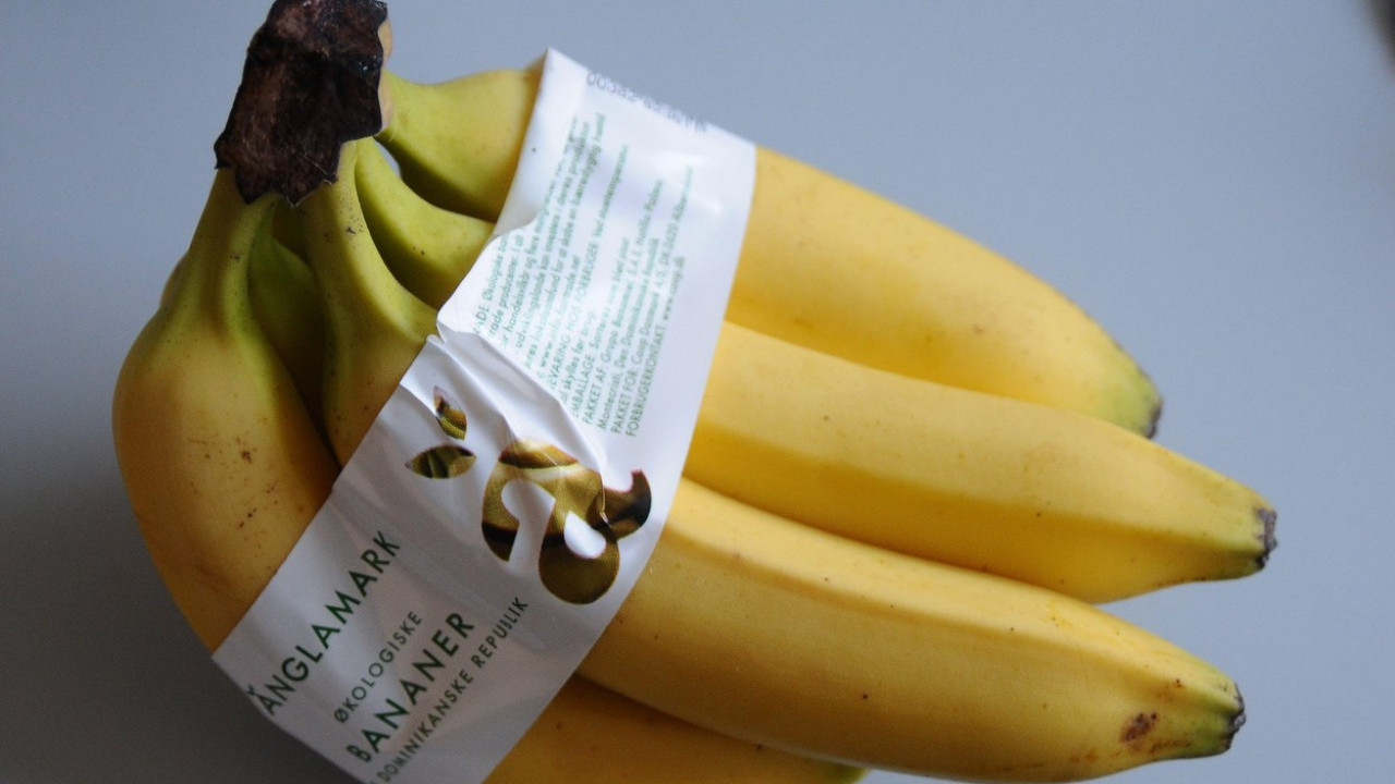 SUMNJIVA supstanca u paketima sa bananama stigla u Crnu Goru