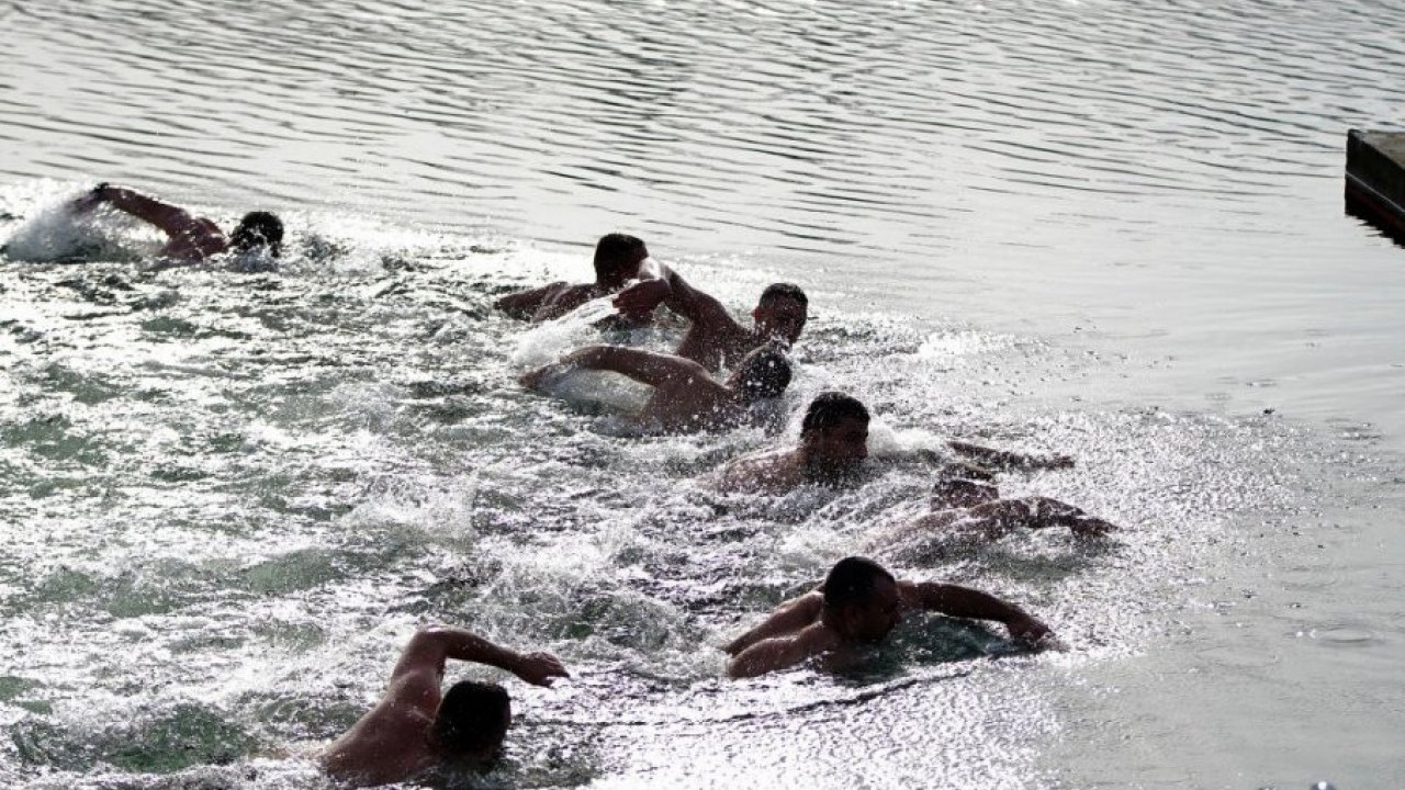 ZBOG EPIDEMIOLOŠKE SITUACIJE: Odloženo plivanje za Časni krst
