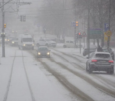 RHMZ UPOZORAVA: Za vikned snežene padavine širom Srbije