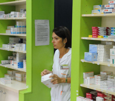 POSTKOVID SAVETOVALIŠTE: Prve informacije u apotekama