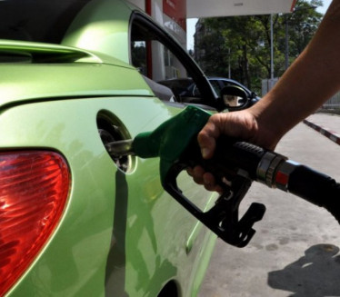 PONOVNI SKOK: Objavljene nove cene goriva