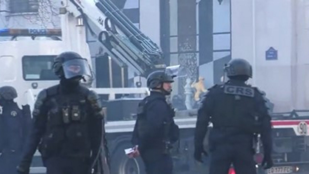 HAOS U PARIZU: Uhapšeno 217 ljudi tokom protesta
