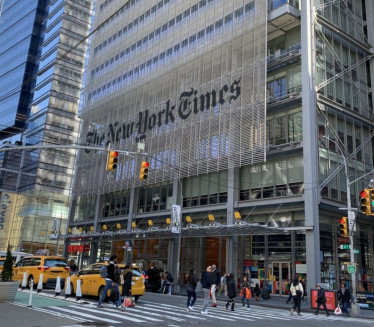 НАКОН 100 ГОДИНА: Њујорк тајмс остаје без допиниска у Русији