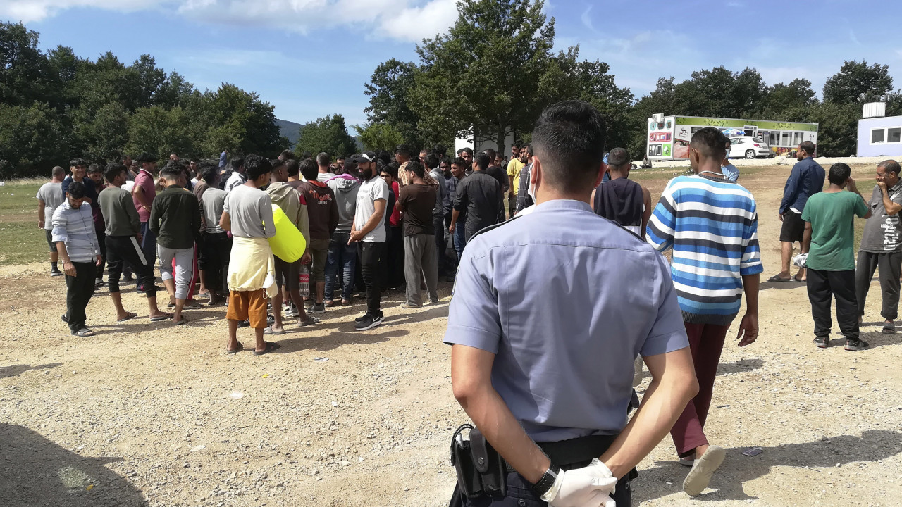 POČELO JE: BiH deportovala prvu grupu migranata u Pakistan