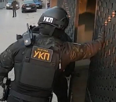 AKCIJA UKP: Pogledajte snimak hapšenja huligana (VIDEO)