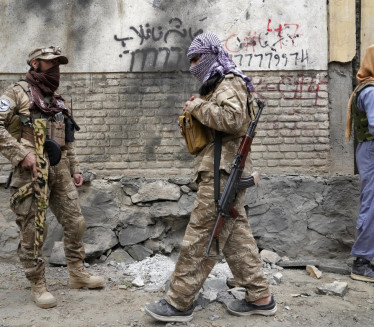 ОГРОМАН БРОЈ ПОГИНУЛИХ: Стравична експлозија у Кабулу ВИДЕО