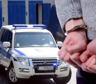 ORUŽJA KAO U STRELJANI: Akcija policije u Beogradu