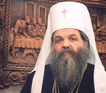 ПОМИРЕЊЕ: Поглавар МПЦ и три митрополита долазе у Београд