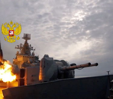 RUSKA FLOTA SPREMNA: Kreću ratni brodovi, avioni