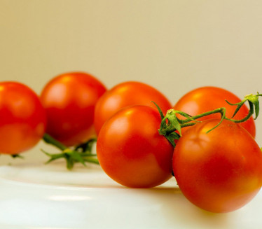 TRIKOVI ISKUSNIH DOMAĆICA: Ovako se pravilno čuva paradajz