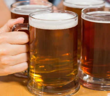 UŽIVATE U PIVU? Evo kako jedno pivo dnevno utiče na zdravlje