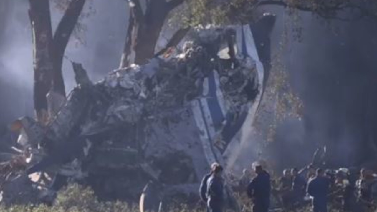 TRAGEDIJA U RUSIJI: Srušio se avion, ima poginulih (VIDEO)