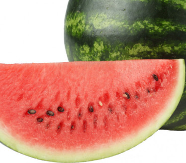 JEDNOSTAVAN TRIK: Kako izabrati zrelu i ukusnu lubenicu?
