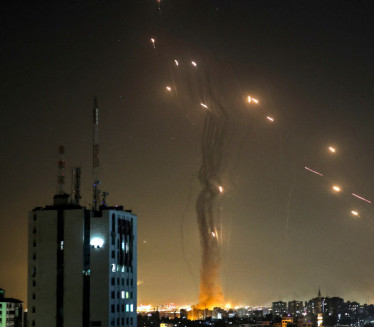 UZBUNA U IZRAELU: Raketni napad Palestinaca