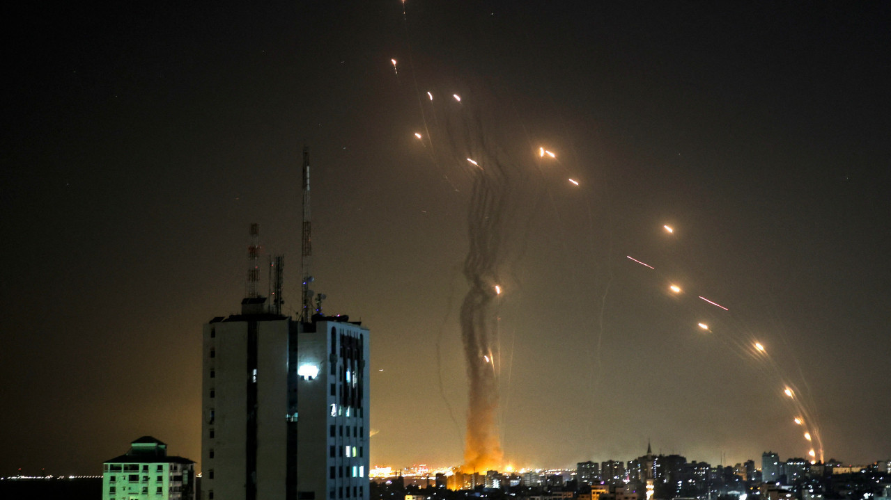 РАТ У ИЗРАЕЛУ: Испаљене ракете на Тел Авив