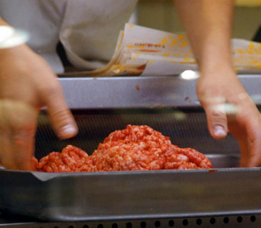 NOVO POSKUPLJENJE: Rastu cene mesa u Srbiji