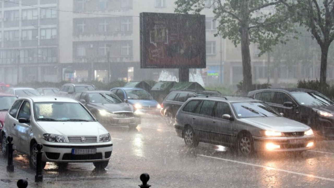 DANAS OBLAČNO I HLADNO: U ovim delovima Srbije kiša