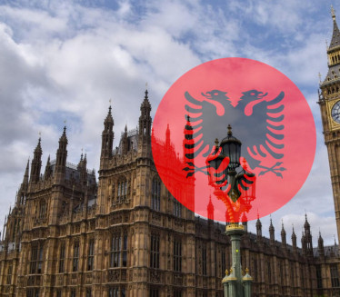 ОСТРВО У ПРОБЛЕМУ: Албанци масовно хрле у Британију