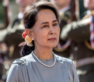 НОБЕЛОВКА ИЗА РЕШЕТАКА: Власти Мјанмара осудиле активисткињу