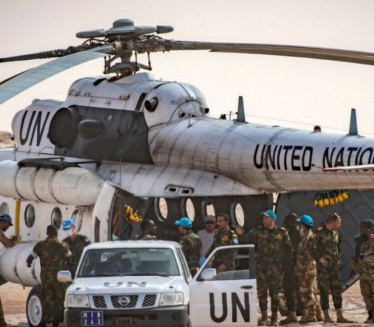 UŽAS U SOMALIJI: Borci zarobili UN helikopter
