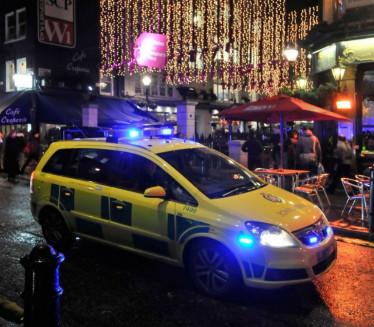OSUĐEN LONDONSKI POLICAJAC: Dobio 16 godina zbog silovanja