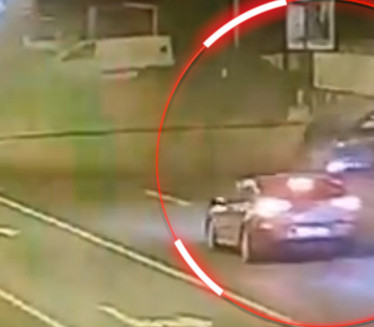 UZNEMIRUJUĆI VIDEO: Stravičan sudar dva vozila na Zrenjanincu