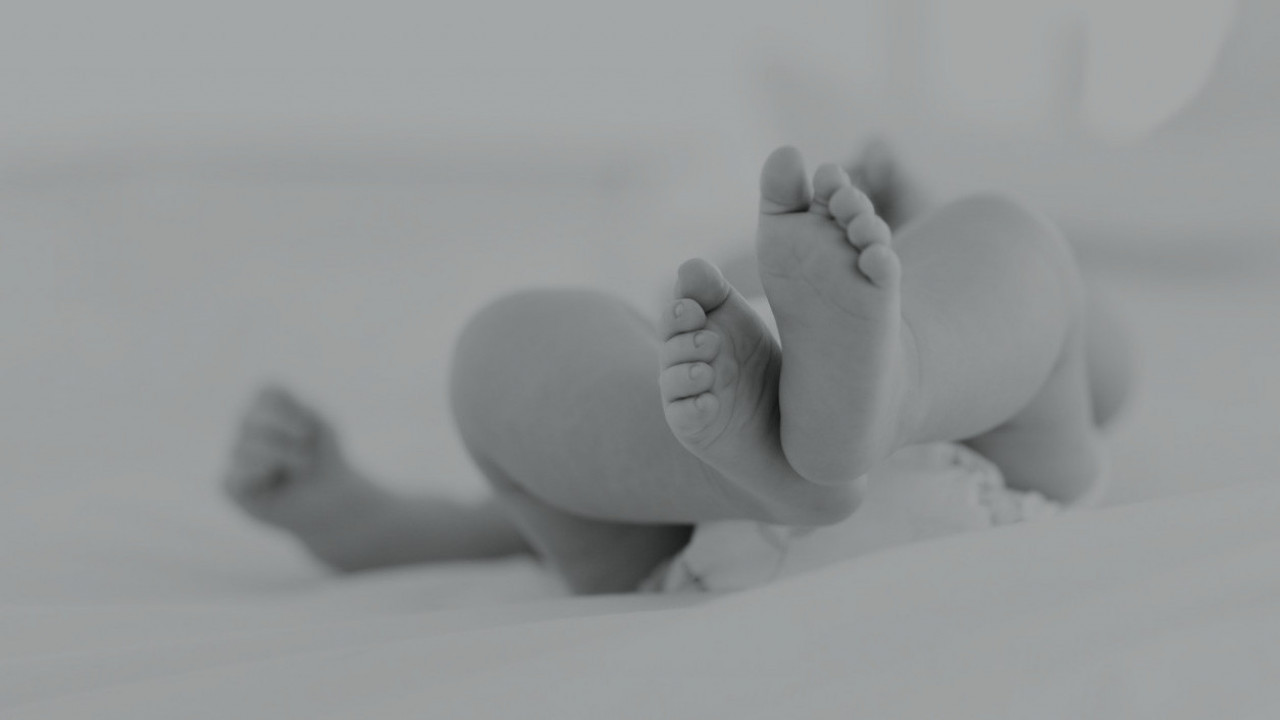 ТРАГЕДИЈА У ЂАКОВИЦИ: Преминула тромесечна беба на КиМ