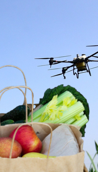 ЗА НЕПОВЕРОВАТИ: Све више дронова за доставу хране у САД