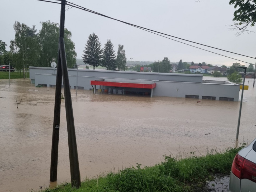 HRVATSKA POD VODOM Jako nevreme i poplave pogodile Slavoniju