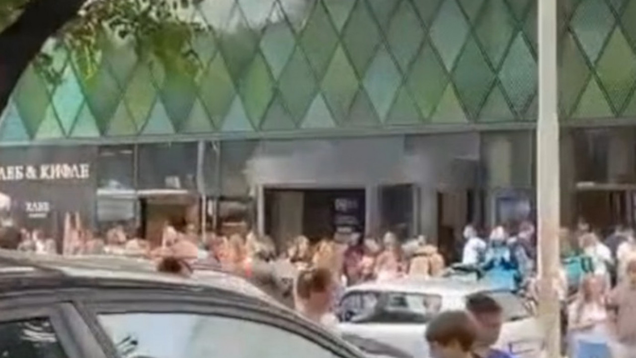 OGLASIO SE MUP Evo što je evakuisan beogradski tržni centar
