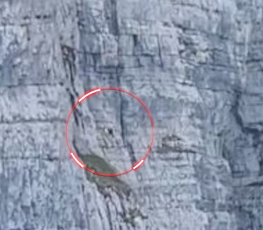 DRAMA: Zagrepčanka pala u provaliju, visila na steni (VIDEO)