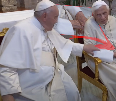 Ukraden krst koji je papa donirao crkvi