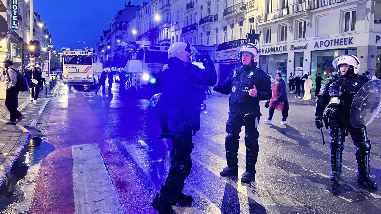 UPAO U IRANSKI KONZULAT I PRETIO EKSPLOZIVOM: Drama u Parizu