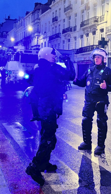 UPAO U IRANSKI KONZULAT I PRETIO EKSPLOZIVOM: Drama u Parizu