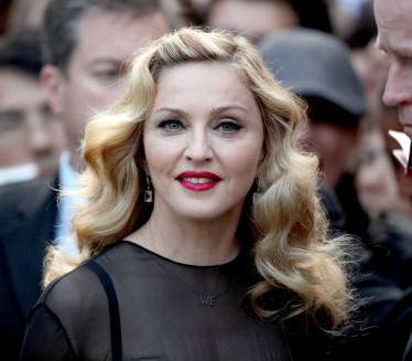 40 ГОДИНА КАРИЈЕРЕ: Мадона захвална што може да се покрене